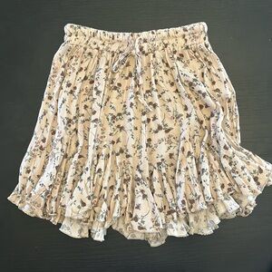 Tan Floral Skort!